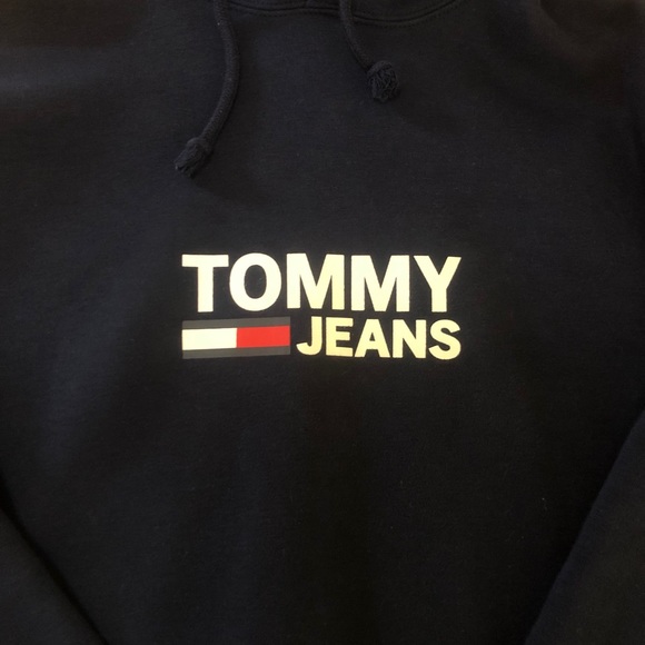 Lot of Two Tommy Hilfiger Size XL Tommy Jeans - Picture 5 of 5